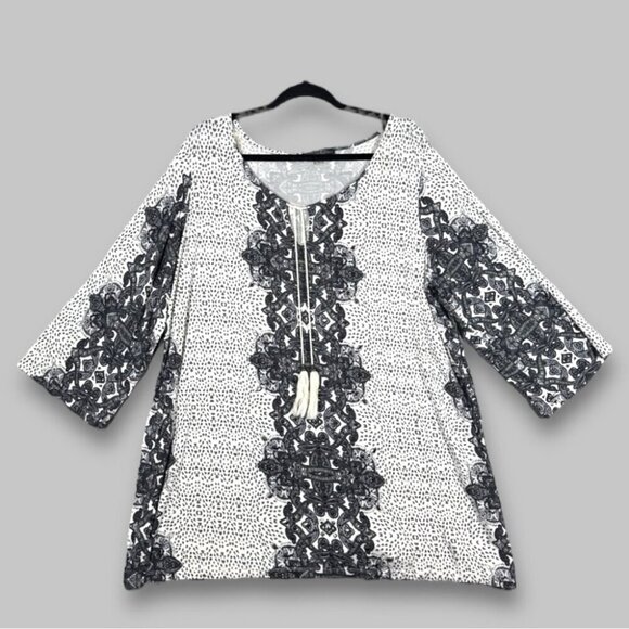 Rose & Olive Tops - Rose & Olive Women's Boho Paisley Print Rayon Blend Lace Trim Top Size 3X